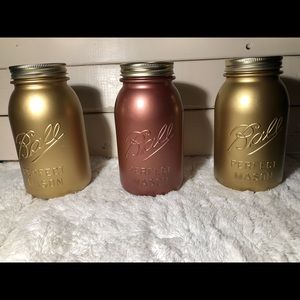 3 Mason jars Perfect for makeup brushes